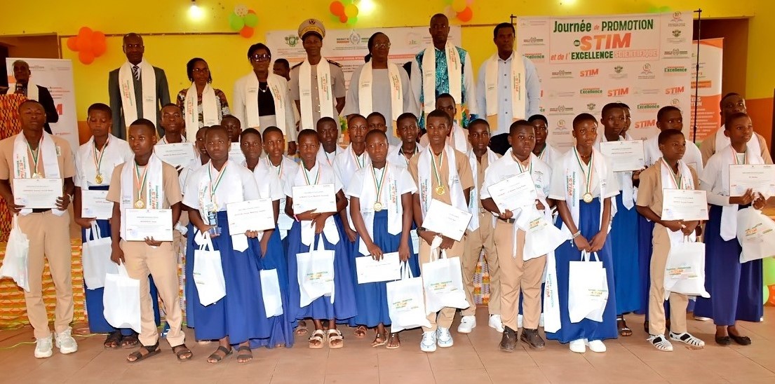 Journée de promotion des STIM à Bongouanou / L'excellence scientifique au féminin dans le Moronou